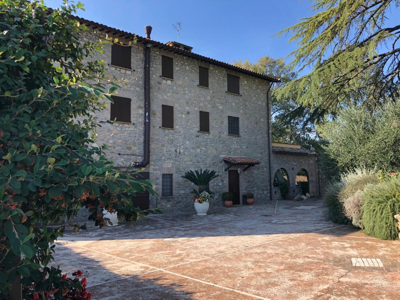 Agriturismo Beata Vanna فابرو المظهر الخارجي الصورة