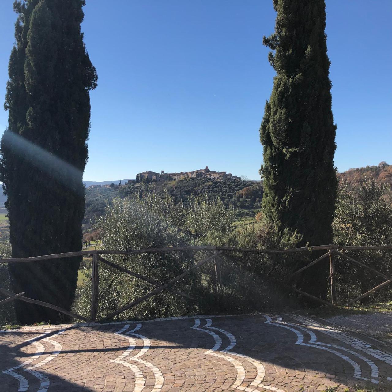 Agriturismo Beata Vanna فابرو المظهر الخارجي الصورة